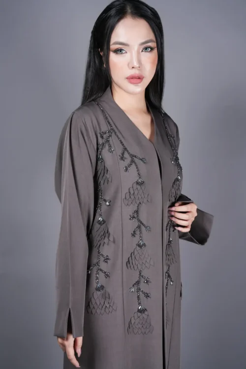 Elegant Embroidered Abaya – Grace in Every Stitch