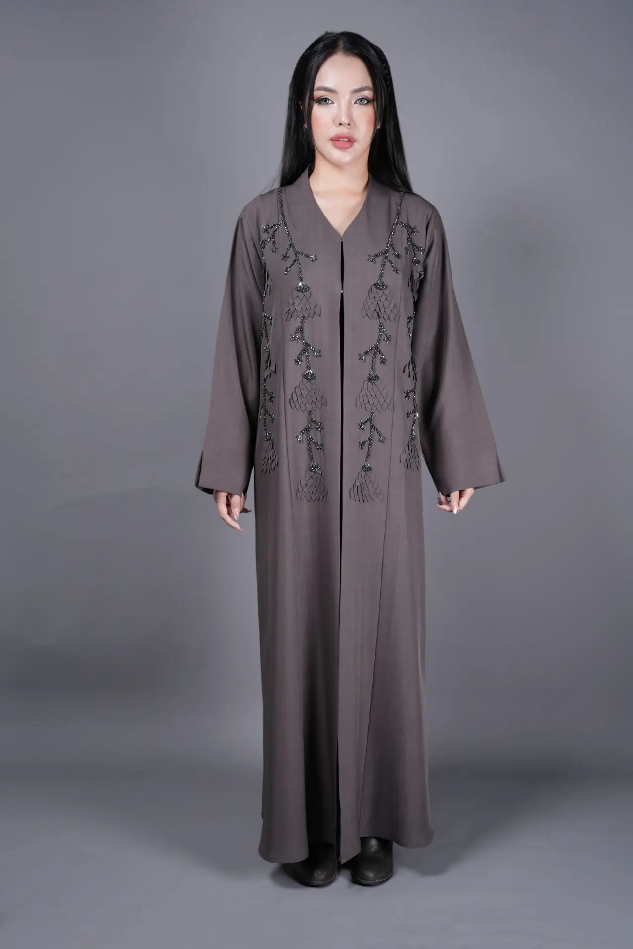 Elegant Embroidered Abaya – Grace in Every Stitch - Image 2