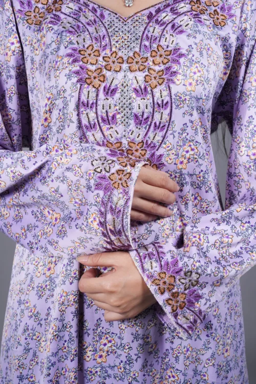 Lavender Grace: The Soft Floral Mukhawar