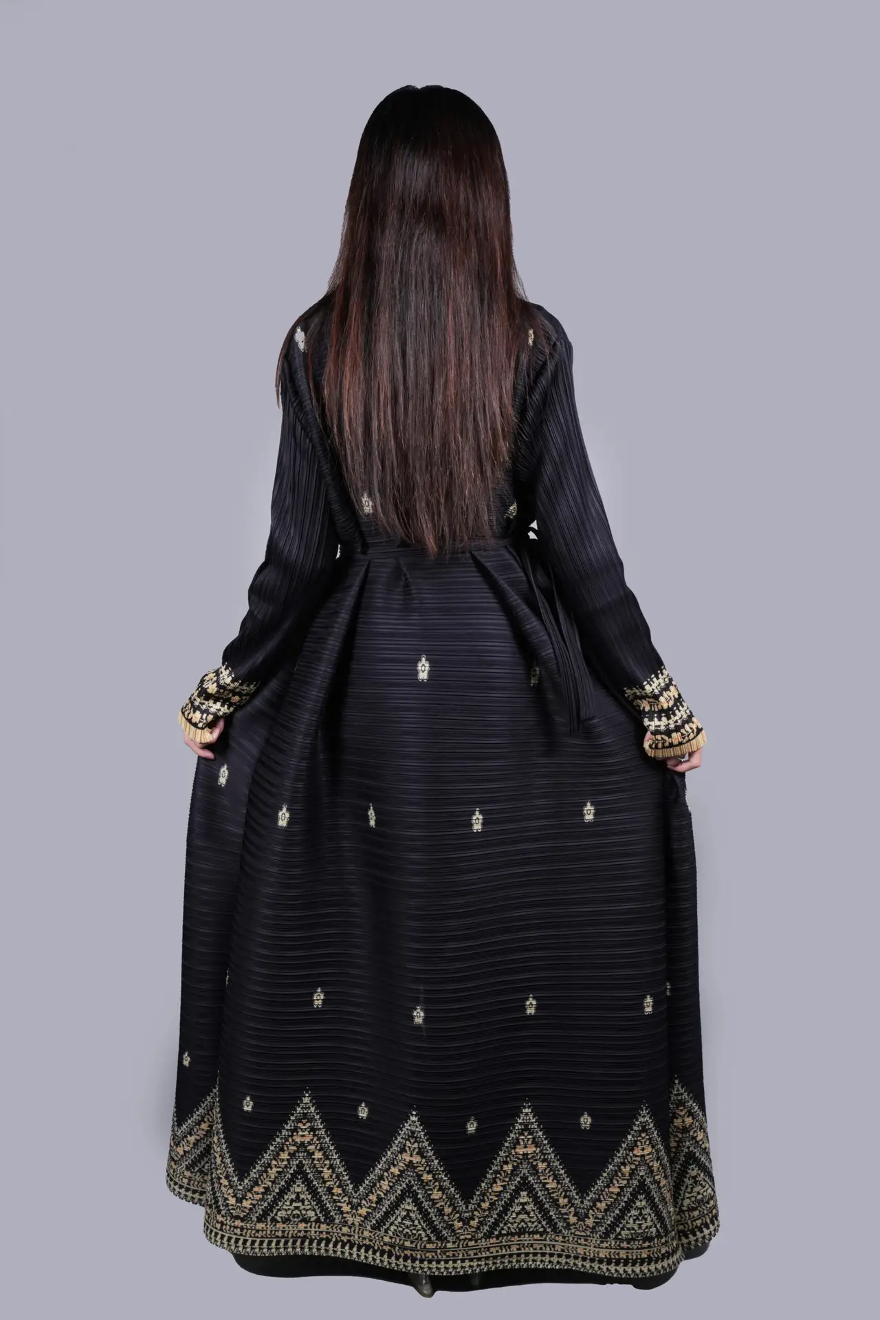 Black Embroidered Abaya with Golden Detailing - Image 3